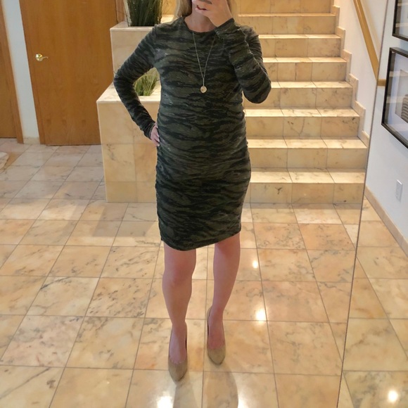 Pam & Gela Dresses & Skirts - Pam & Gela maternity bodycon/fitted dress, sz M